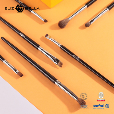 7pcs Cepillo de maquillaje para ojos con mango de madera negra Herramientas de maquillaje de uso diario