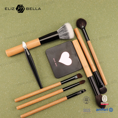 Completa tu colección de maquillaje con diferentes estilos de pincel de maquillaje