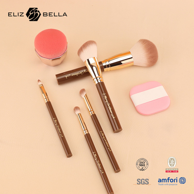 Conjunto de cepillos de maquillaje para viajes utilizados con blusher, concealer, lápiz de cejas, esmalte, pedidos OEM / ODM bienvenidos