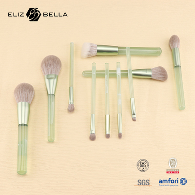 Set de cepillos de maquillaje para amantes del maquillaje.