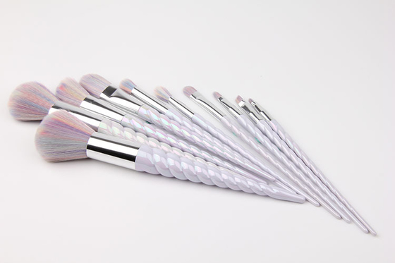 Juego de brochas de viaje con mango de metal para necesidades de belleza. Logra un look de maquillaje profesional dondequiera que vayas