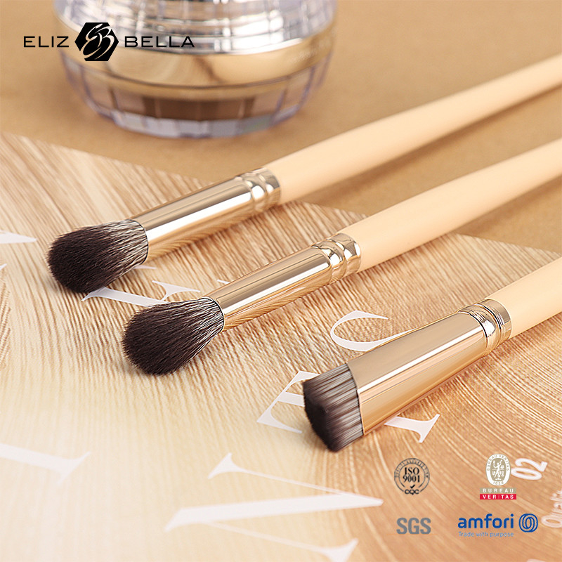Logotipo personalizado aceptado Kit de maquillaje de pincel para polvo y manija de plástico ABS