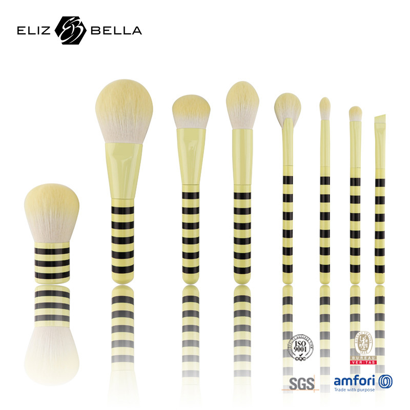 Escobillas de maquillaje de lujo con pelo sintético y mango de madera para salón/hogar/regalo